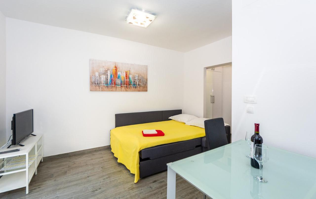 Apartmani Mary Split Bagian luar foto