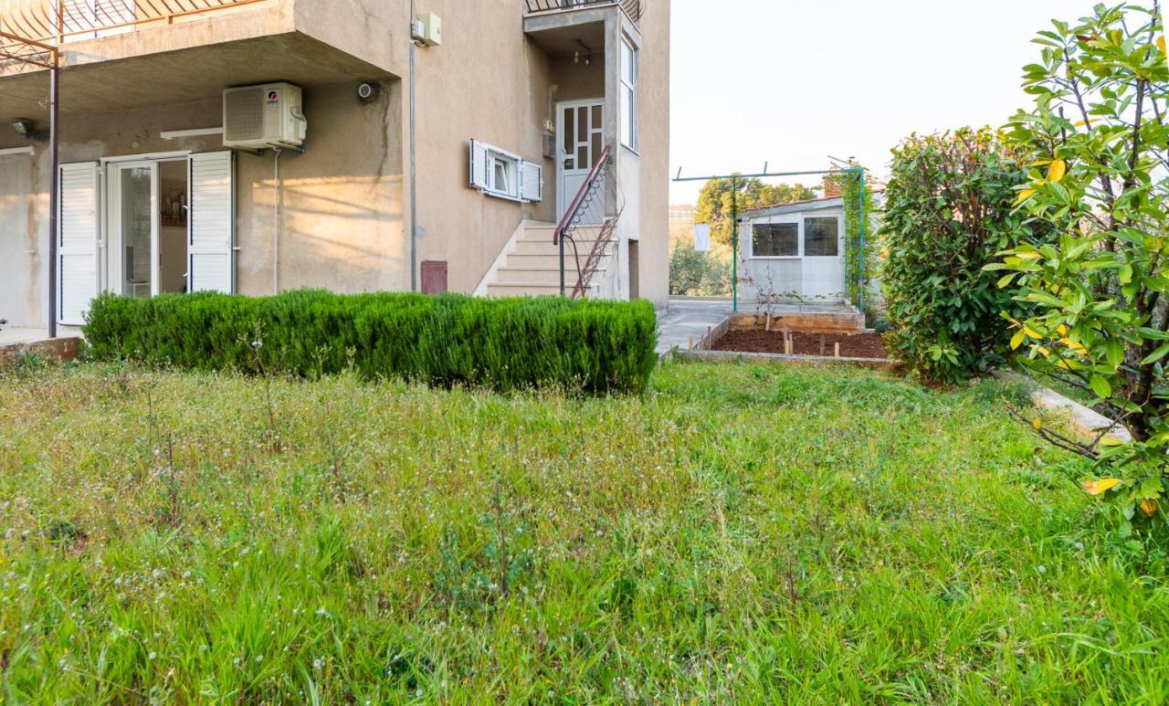 Apartmani Mary Split Bagian luar foto